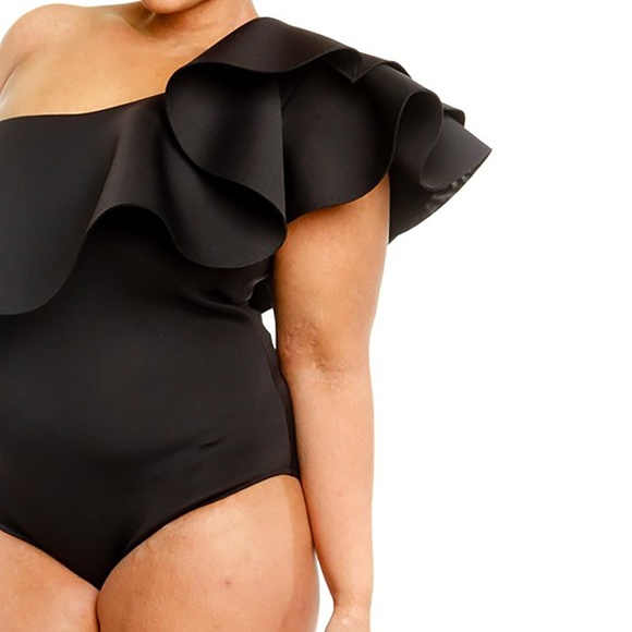 Black One shoulder Ruffle Accent Bodysuit - Picture 2 of 3